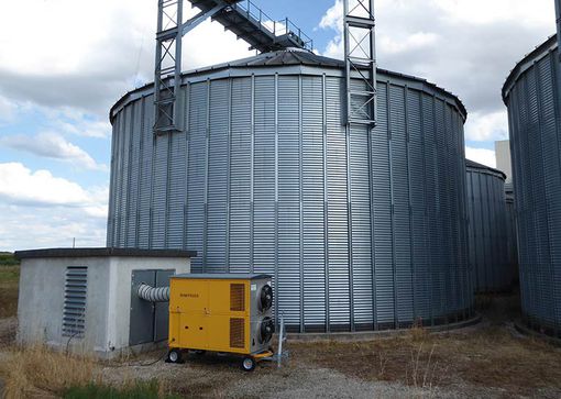 For commercial grain conservation in a grain storage facility