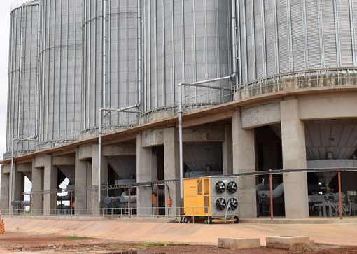 A grain cooling unit is used for cooling the malted barley.