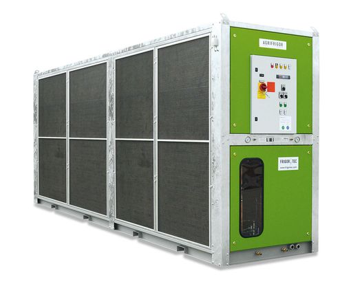 Hay dryer with heat pumps